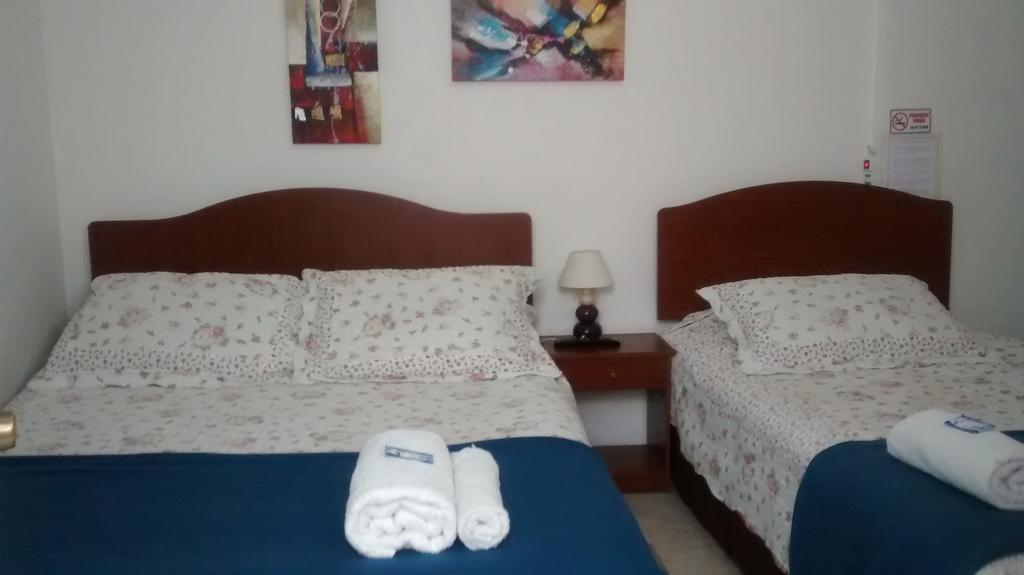 Hostal Casablanca อันโตฟากัสตา ภายนอก รูปภาพ